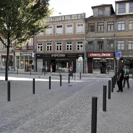 Charming Riverview In Appartement