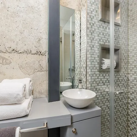 Charming Riverview In Apartman Porto