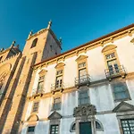 Charming Riverview In Porto
