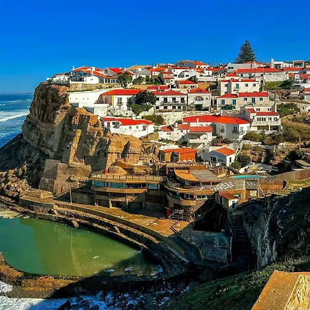 Charming Riverview In דירה